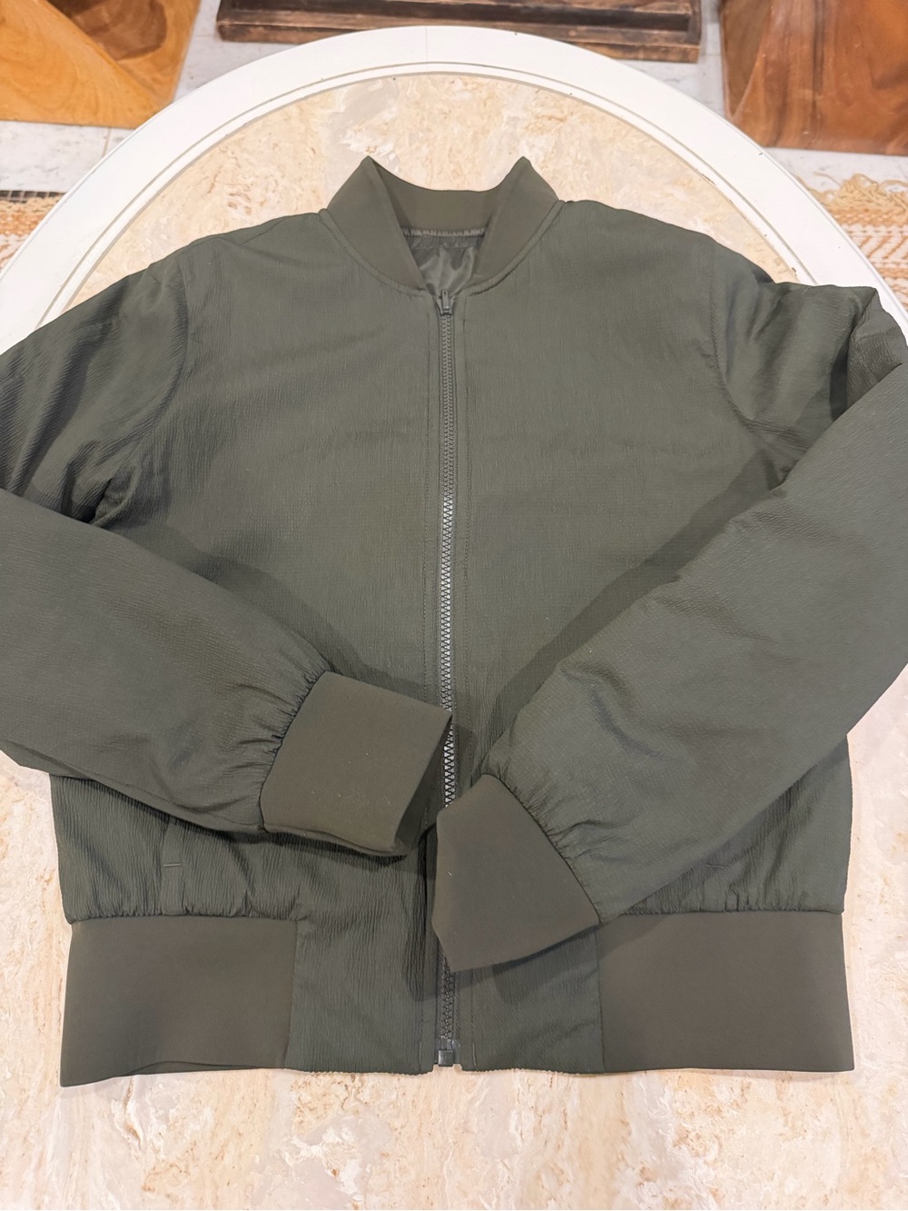Lululemon jacket - Picture 8 of 11